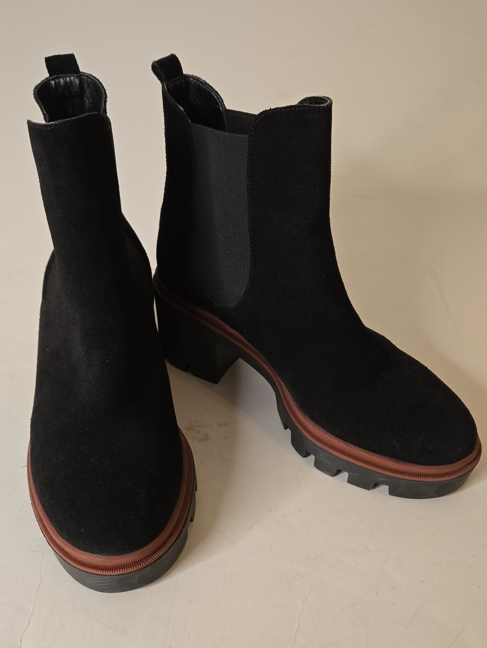 Antonio De Faria Black Suede Ankle Boot Sz 8